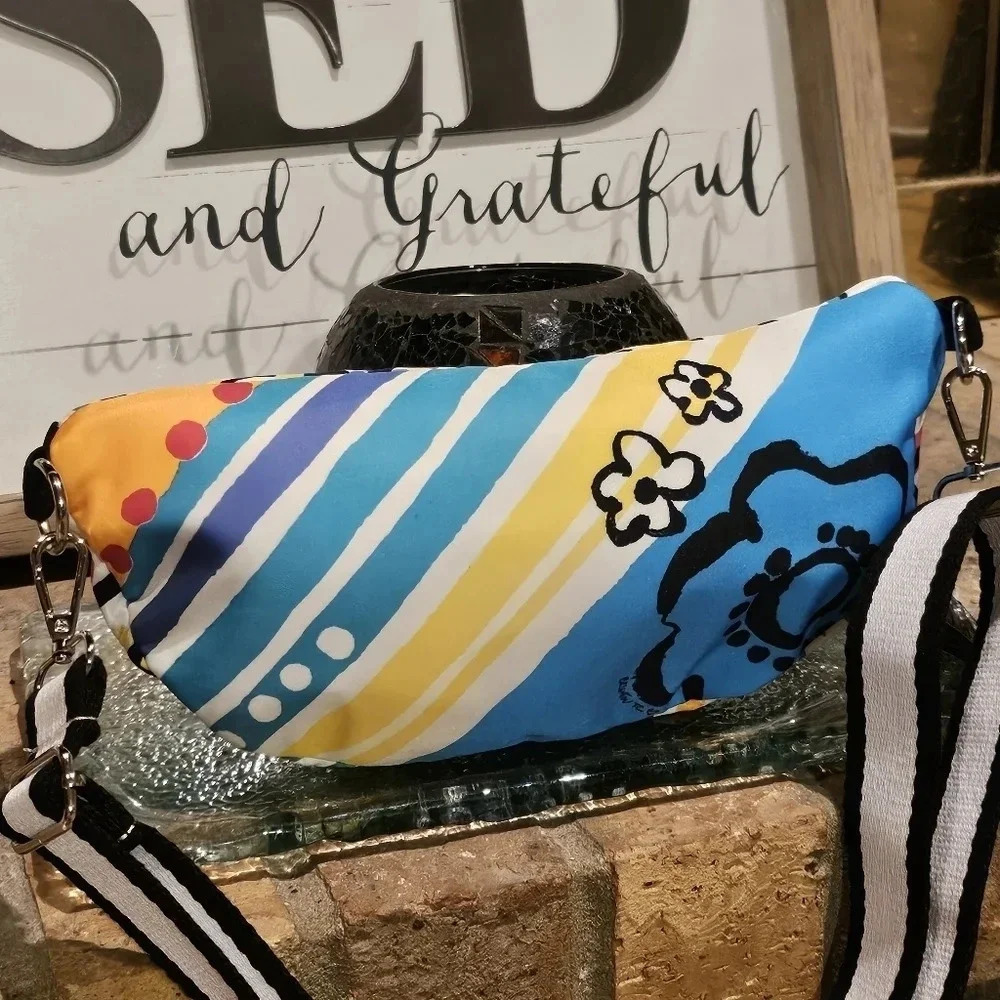 Brighton Graffiti Love Cross Body Belt Bag #D30265 NWT - Picture 4 of 12